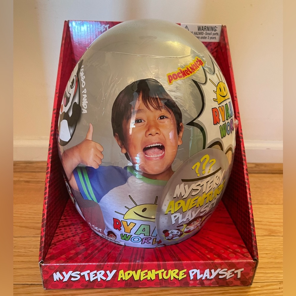 Ryan’s world mystery silver egg